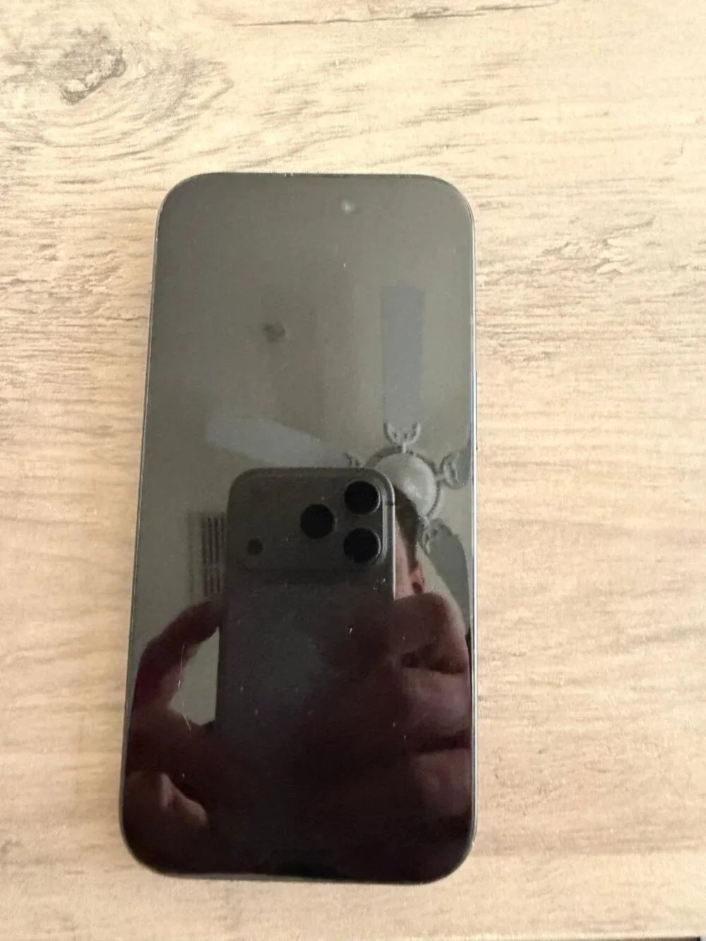 IPhone 15 uncloked